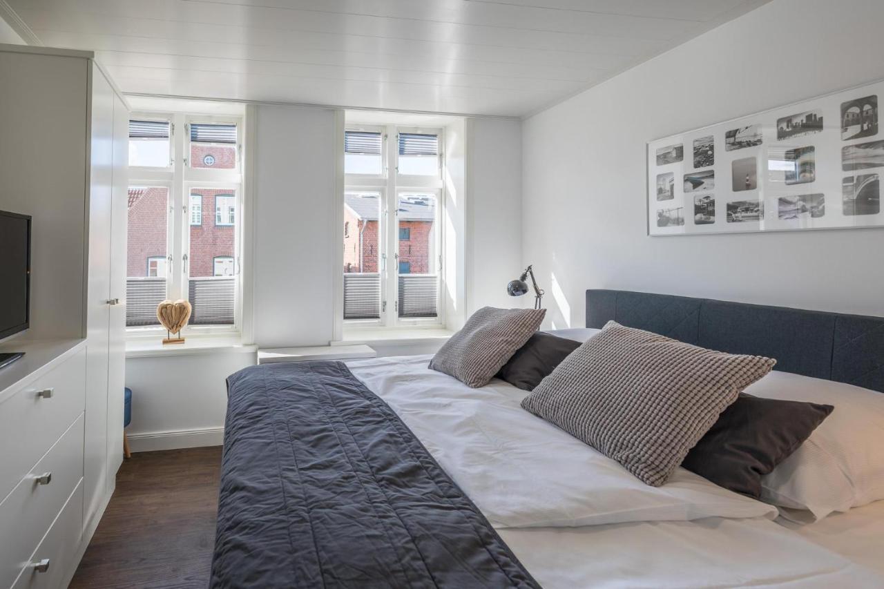 Apartmenthaus Theodor Storm Meeresstrand Хузум Екстериор снимка