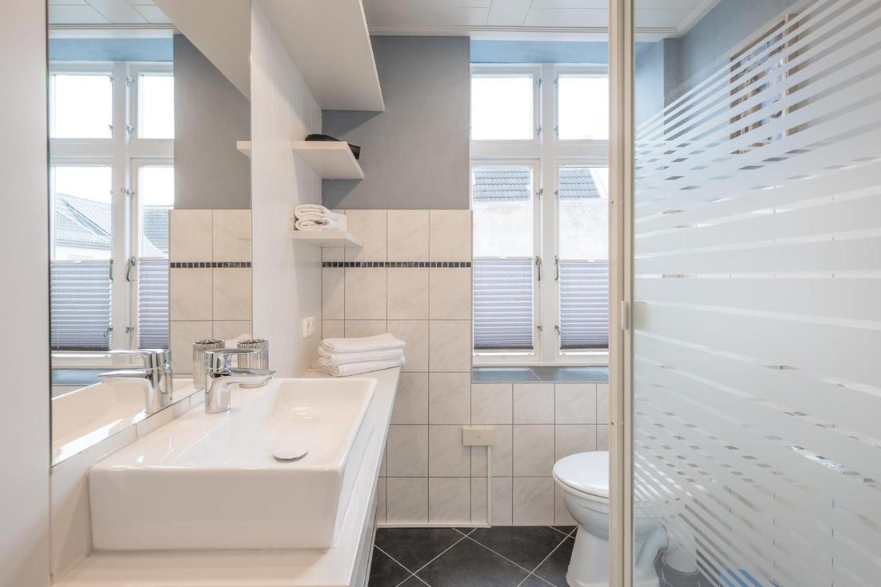 Apartmenthaus Theodor Storm Meeresstrand Хузум Екстериор снимка